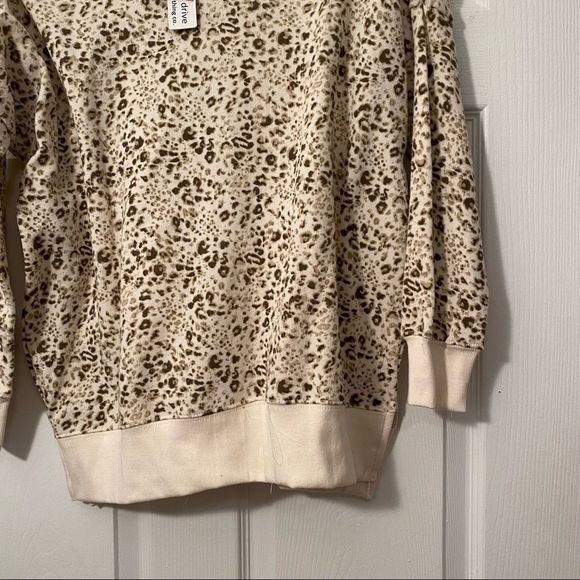 NWT ocean drive small animal printed spotted cream pullover sweater cotton blend - Picture 3 of 8